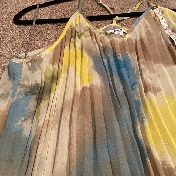 NWT XL bar lll “Sky Dream” pleated thin adjustable straps dress - Picture 7 of 8